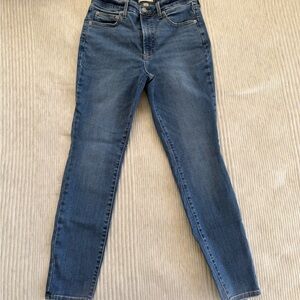 Universal Thread Blue Skinny Jeans